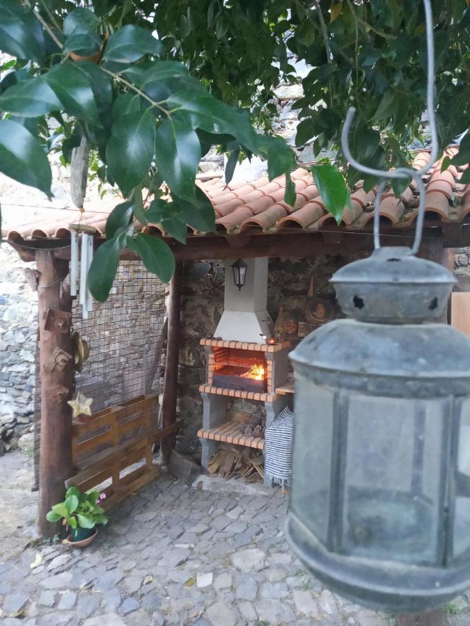 Villa Casa Da Porta De Santo Antonio Bragança Exterior foto